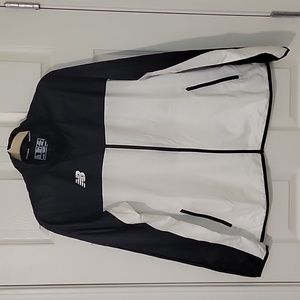 New Balance running jacket sz L
